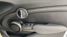 MINI Hatchback 1.5 Cooper Classic II 5dr Petrol Hatchback